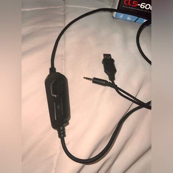 COLUSI C600 AUX Wired Gaming Headset (Xbox, PlayStation, PC) - Picture 7 of 16